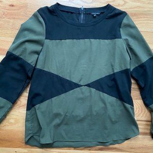 Black & Green top Sz M